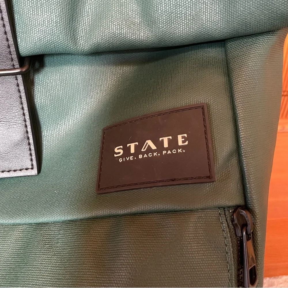 State backpack - Picture 2 of 6